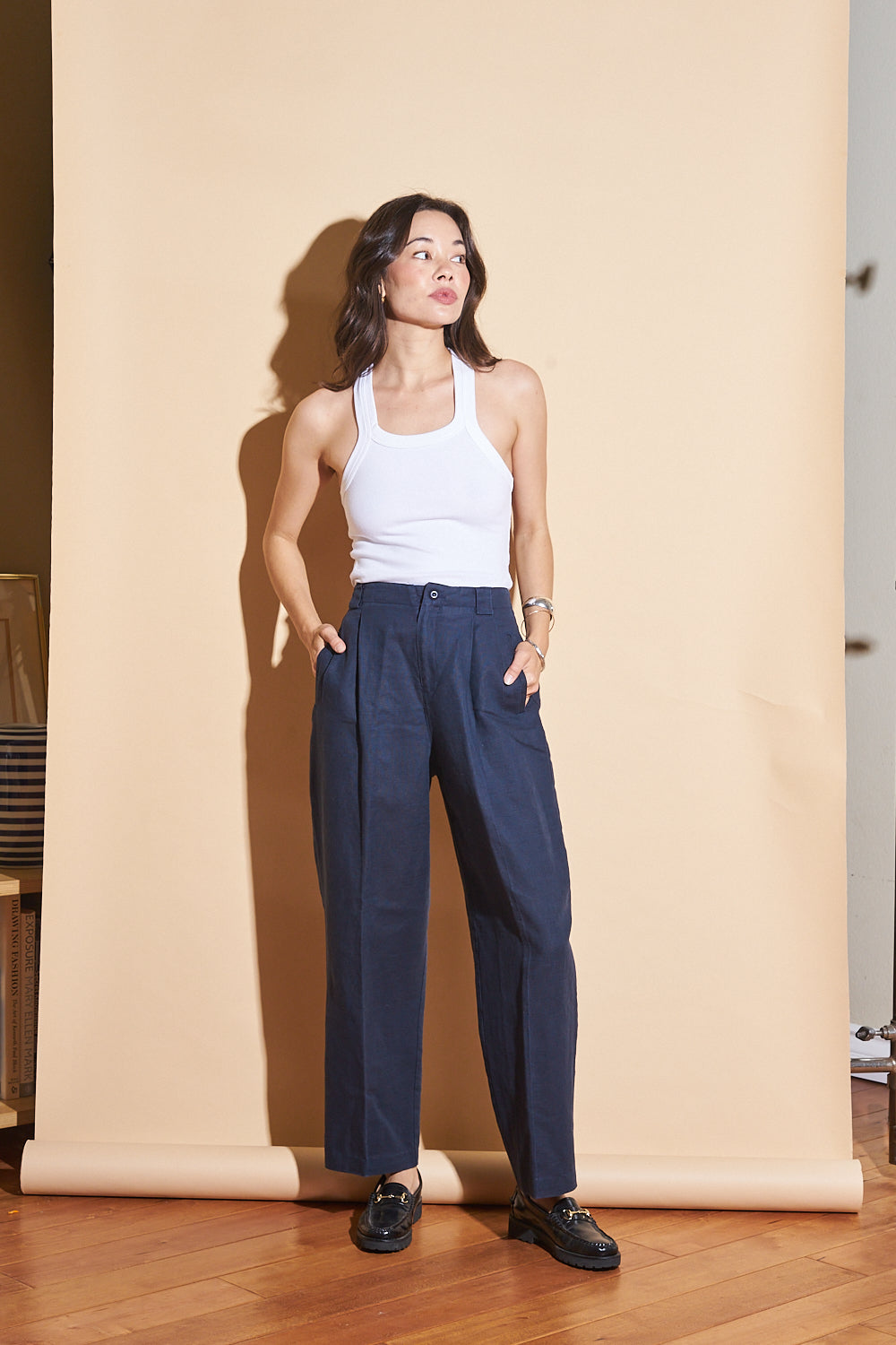 Vintage Navy Linen Blend Trousers, Sz 27/28"